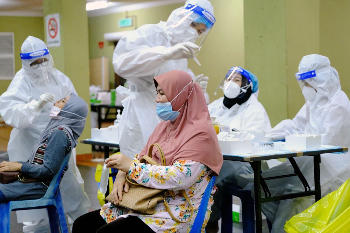 Malaysia reports 2,017 new COVID-19 infections, 7 more deaths