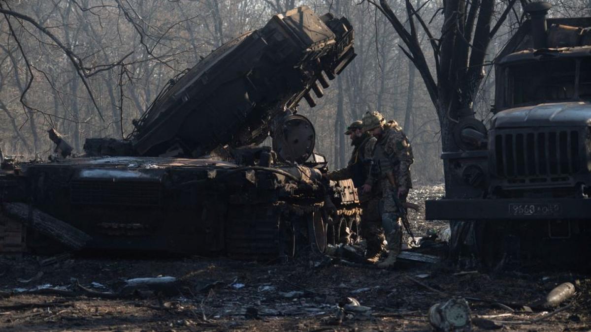 Russian forces take control of Chernobyl workers’ town, three dead
