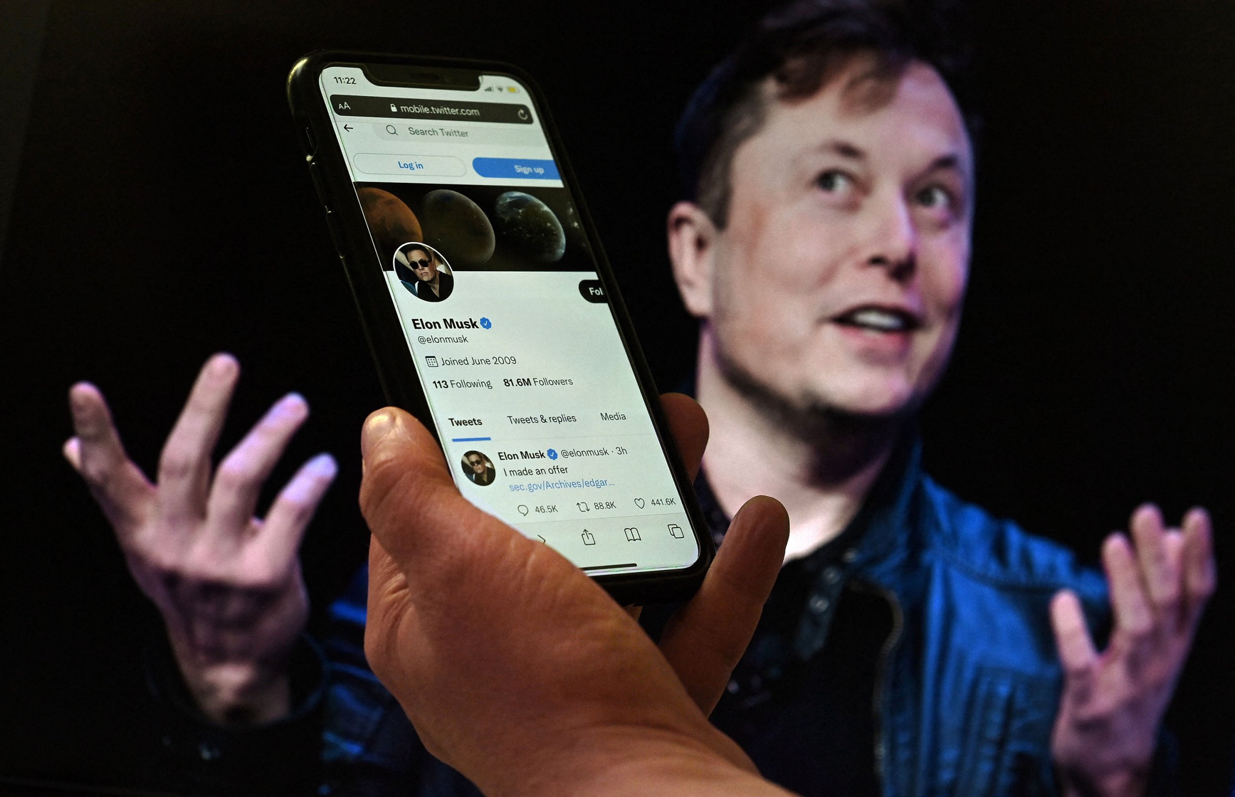 Elon Musk Strikes Deal To Buy Twitter For $44bn – English.MakaluKhabar.com