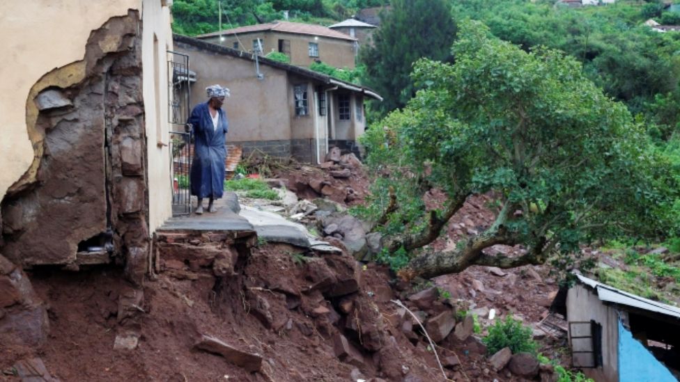 20 killed in S. African flood