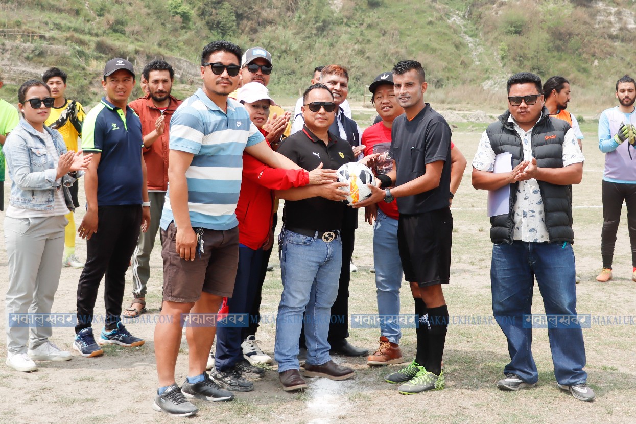 Mayer Cup football with a prize money of Rs 1 lakh 1 thousand