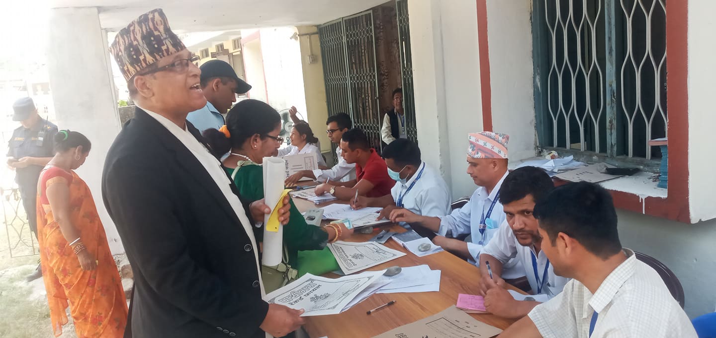 Nomination registration by Gautam and Ojha of Congress (BP) in Biratnagar