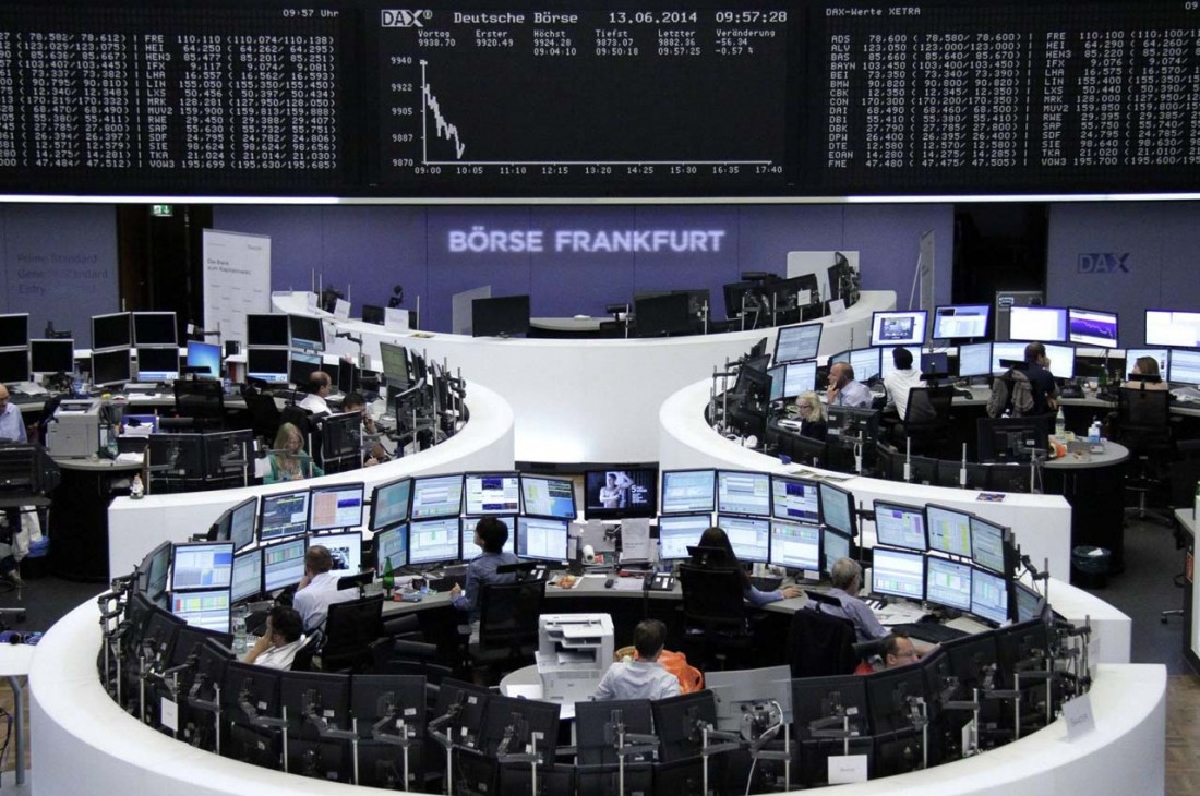 European stock markets fall at open