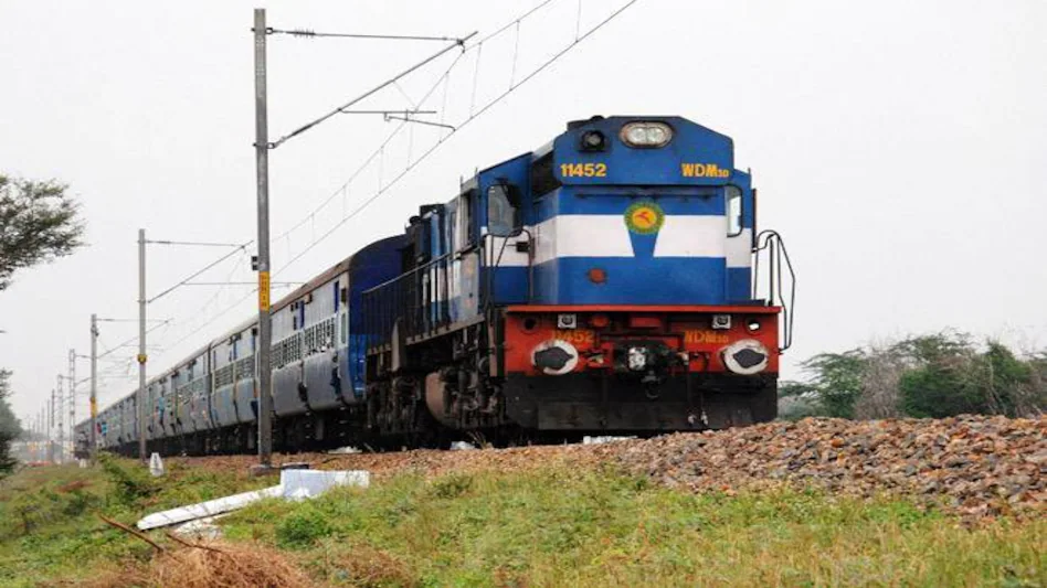 Speeding train runs over 6 in south India