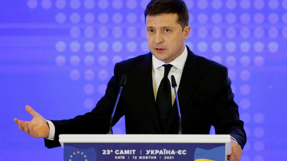 Zelensky says more than 2,500 Ukrainian troops killed in conflict with Russia