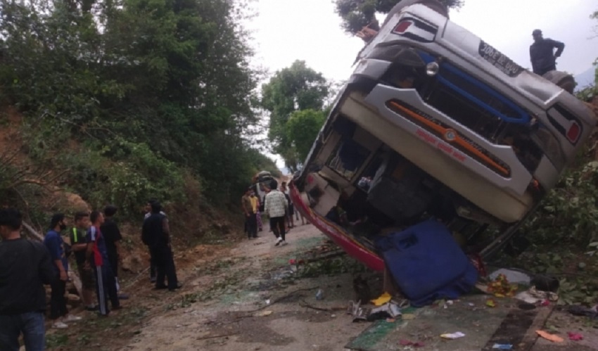 30 injured in bus accident in Doti