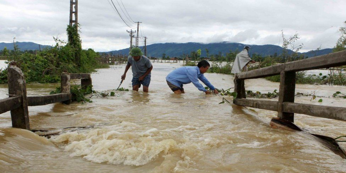 Heavy rains cause landslides and flooding in Vietnam, killing 4