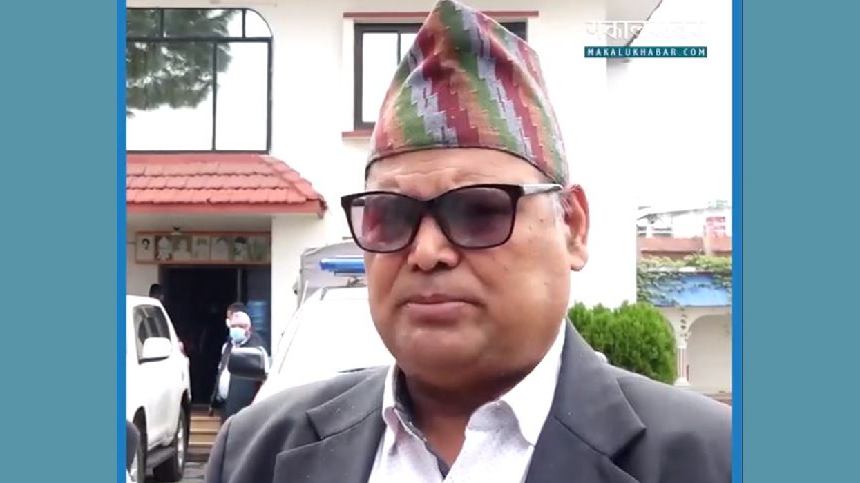 Former Speaker Mahara cast his vote