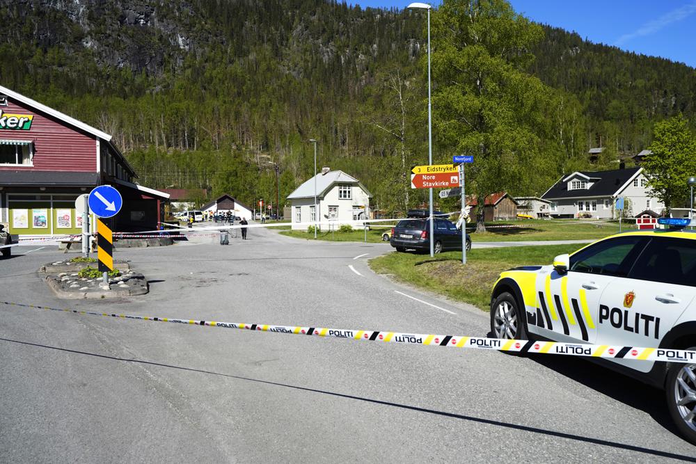4 injured in random stabbing attack in Norway