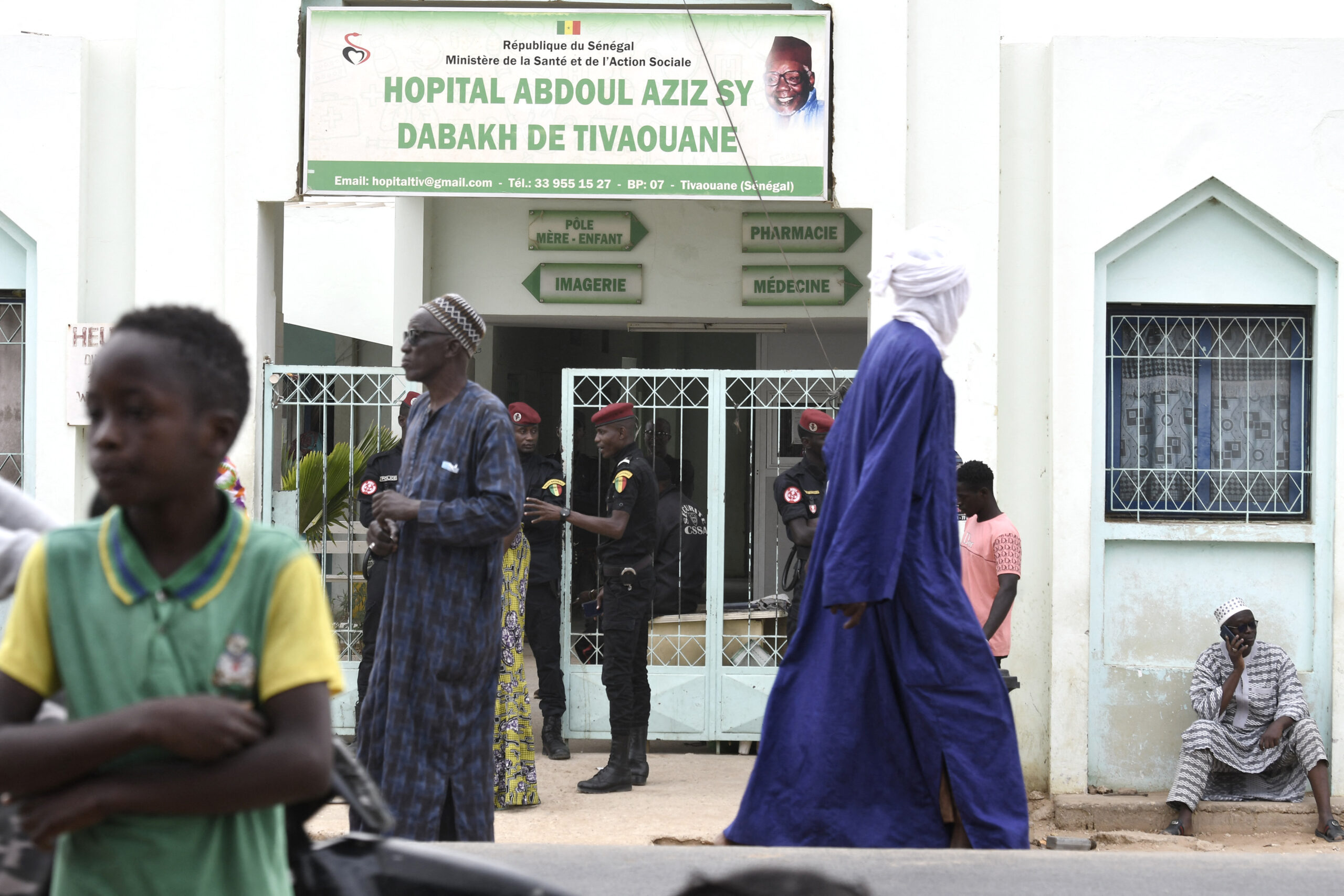 Senegal mourns newborns killed in hospital fire