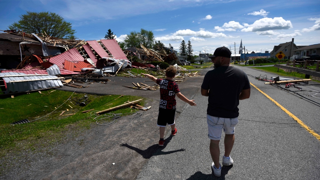 Death toll from Canada’s storm hits 10