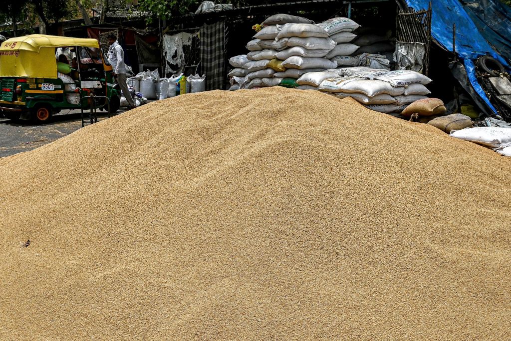 US urges India to reverse ban on wheat exports