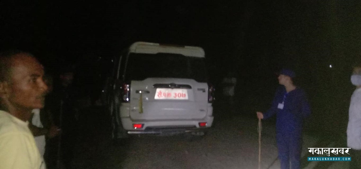 UML flag in state MP’s official vehicle, locals took control