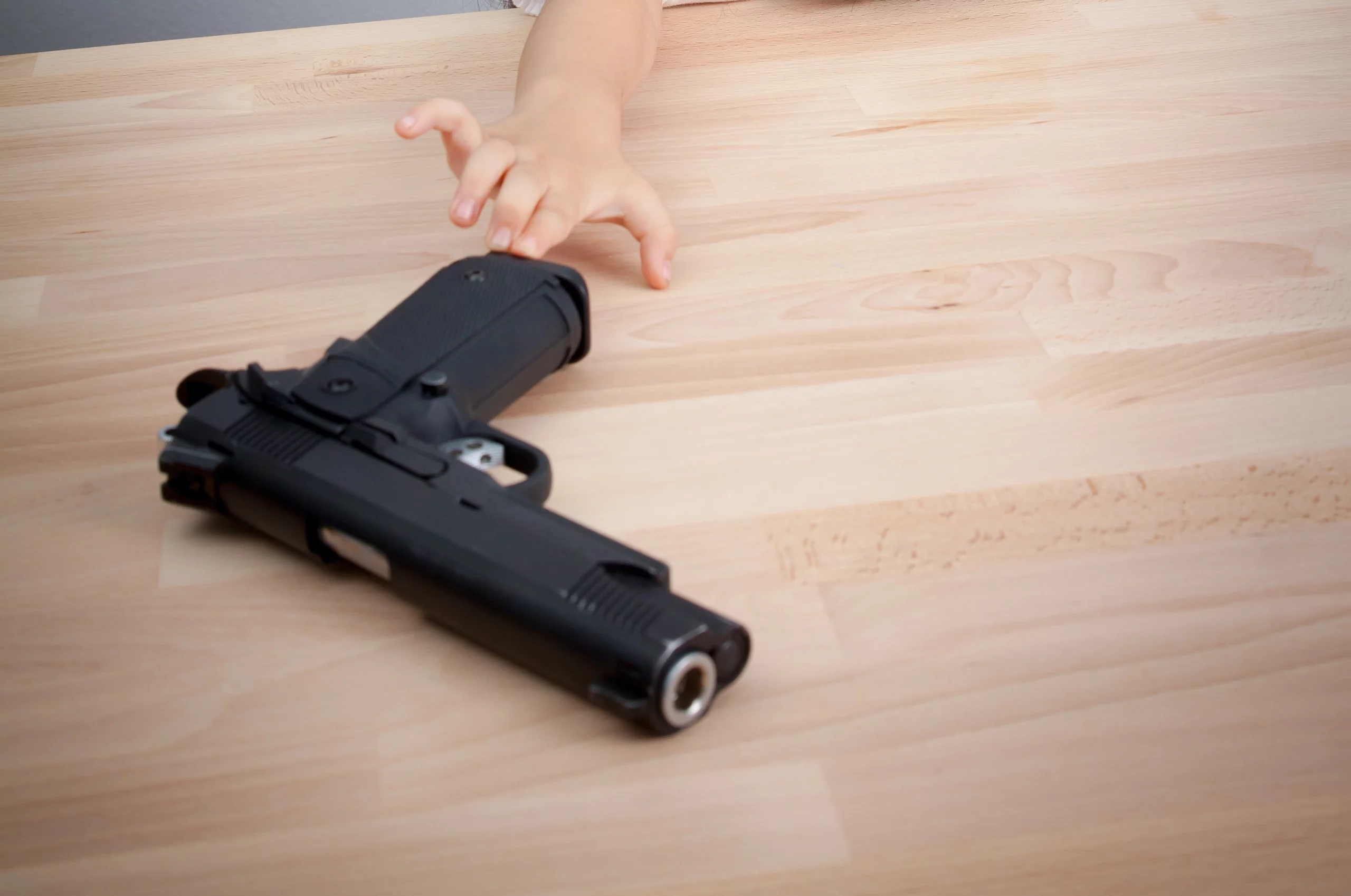 Two-year-old accidentally shoots and kills father in Florida