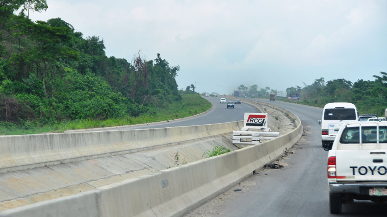 Five killed, nine injured in Nigerian highway incident