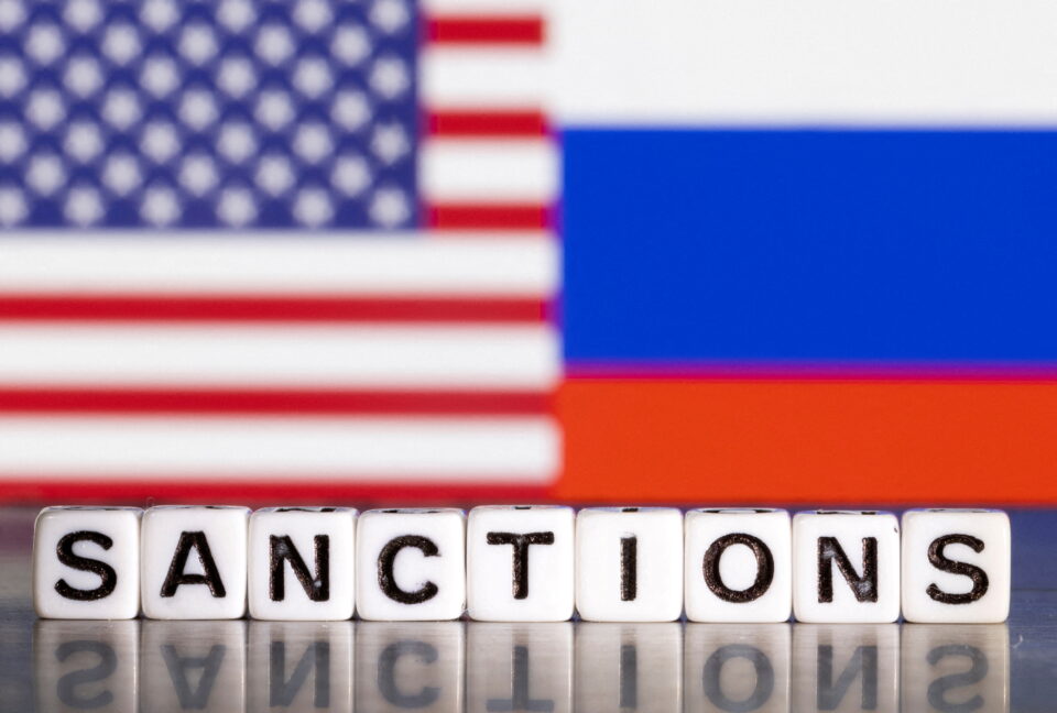 Russia sanctions 61 US officials including energy, treasury secretaries