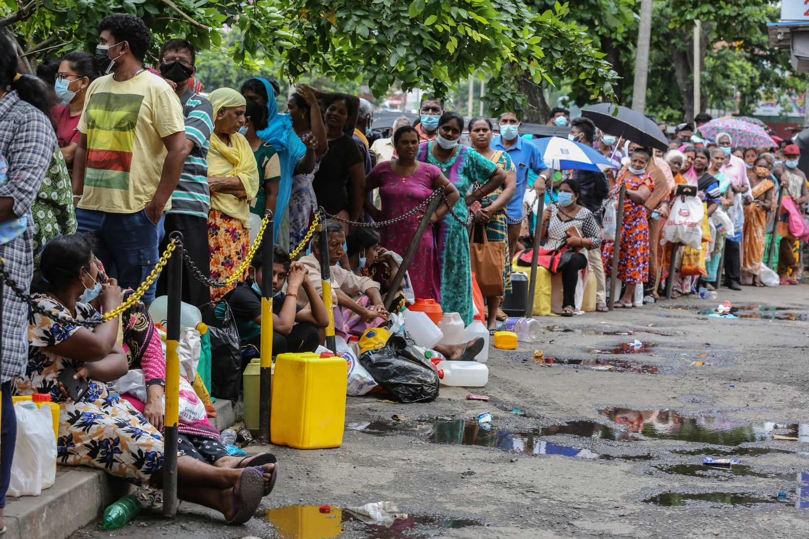 Sri Lanka to ration fuel by issuing token numbers amid severe shortage