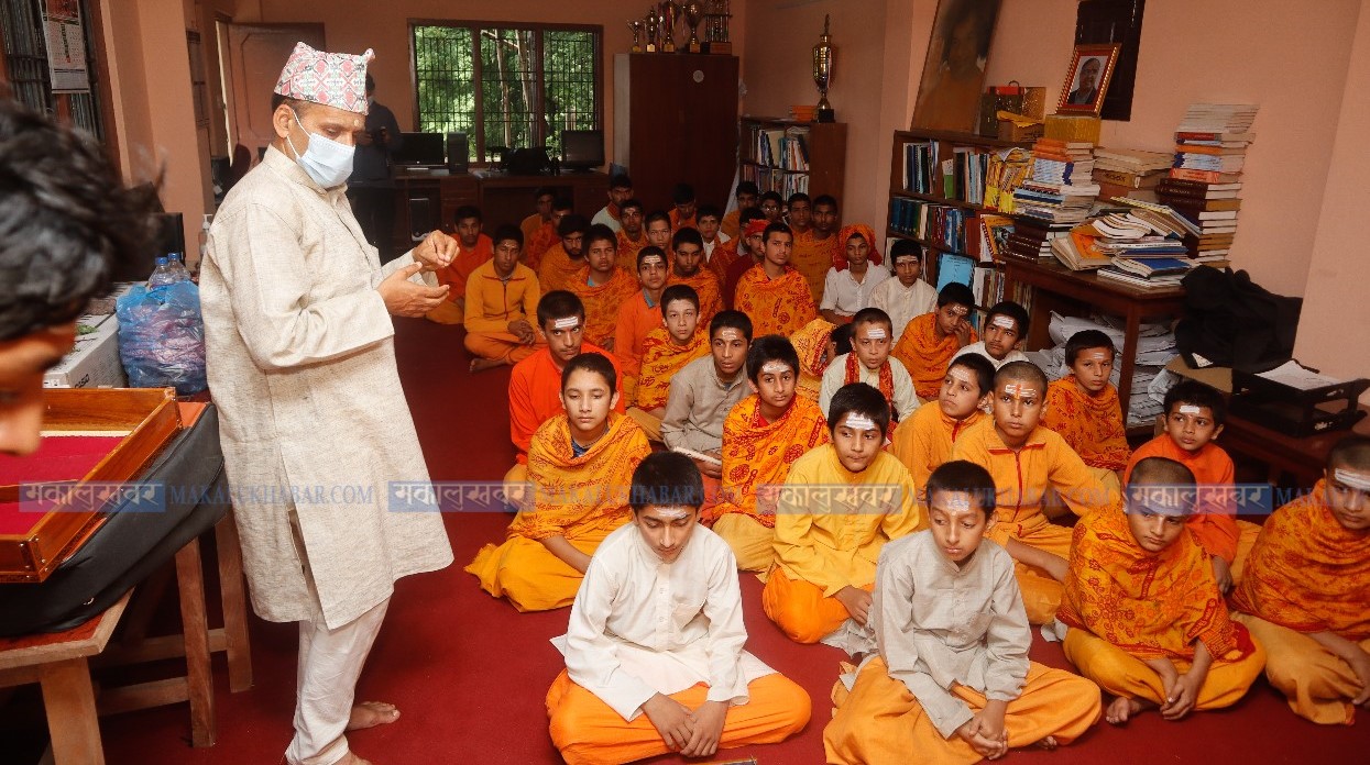 In Pics: Paying respect to Gurus on the occasion of Guru Purnima