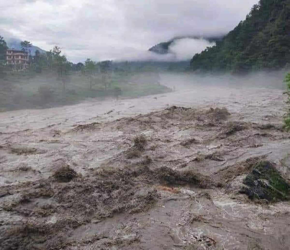 Flood and landslide damage 31 houses in Sindhuli