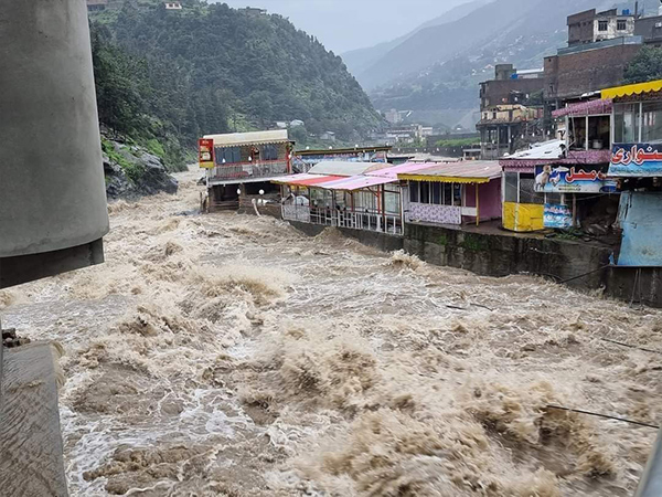 Railway services suspended for 10 days in Balochistan amid devastating floods