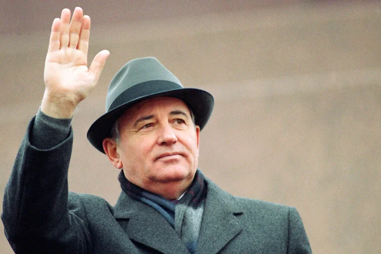 Mikhail Gorbachev: Last Soviet leader dies aged 91