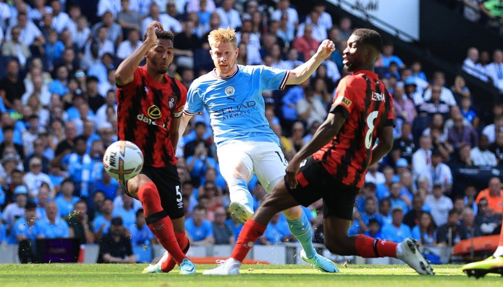 Manchester City taken lead after a convincing victory