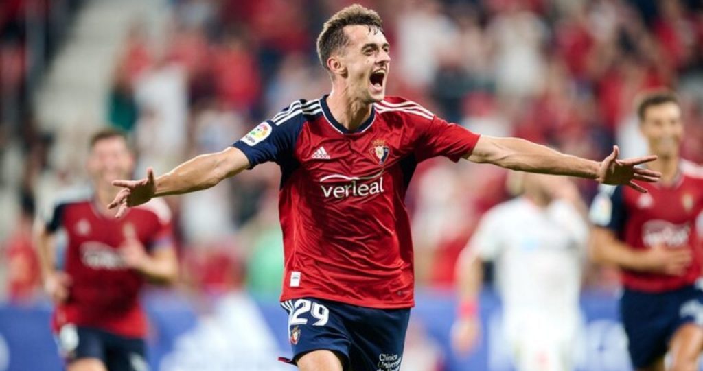 Osasuna defeated Sevilla in the opening match