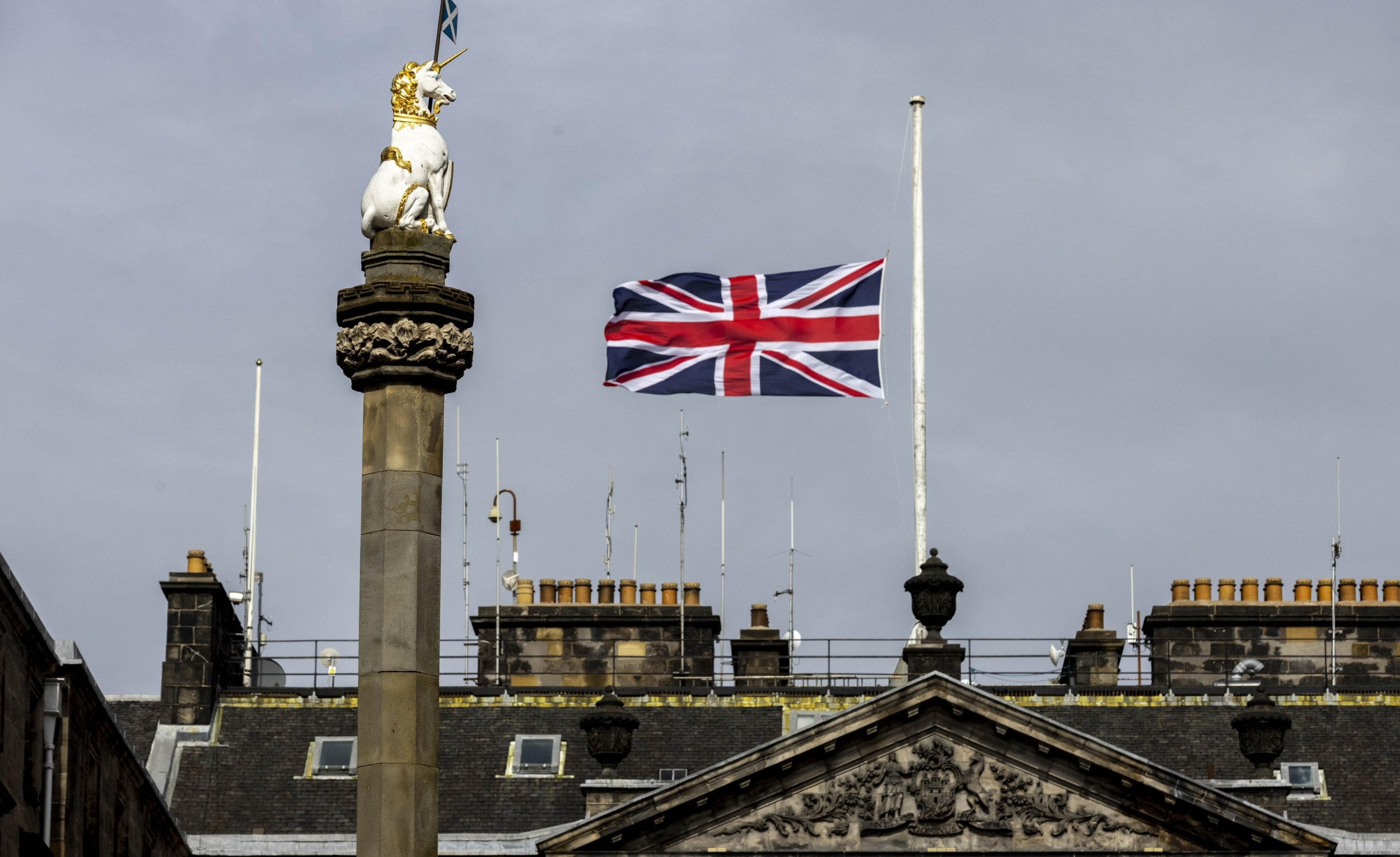 Queen’s funeral: Flags back at full-mast as mourning period ends