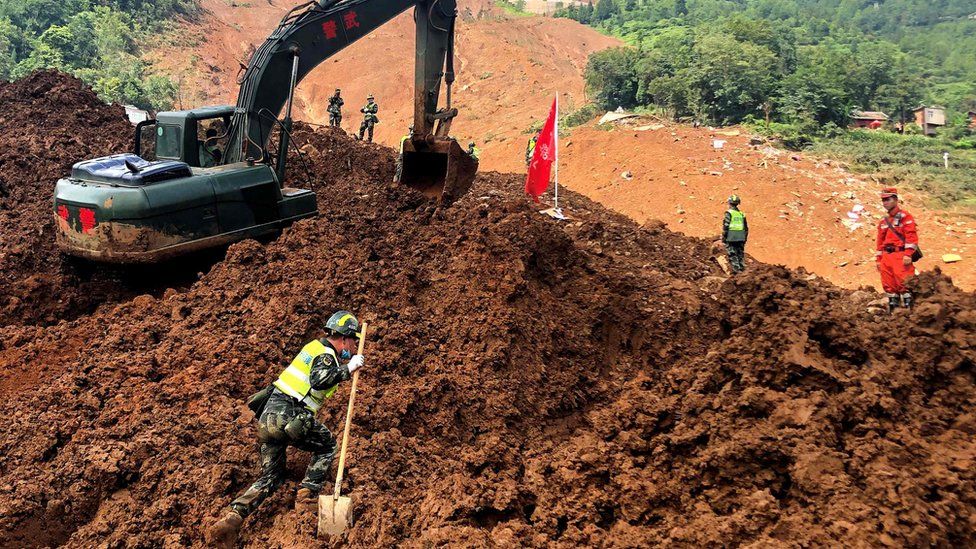 5 killed, 2 missing in NW China landslide