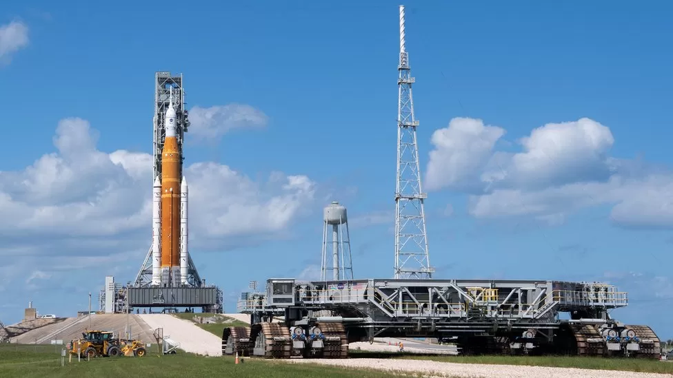 Hurricane Ian forces Nasa to shelter Artemis Moon rocket