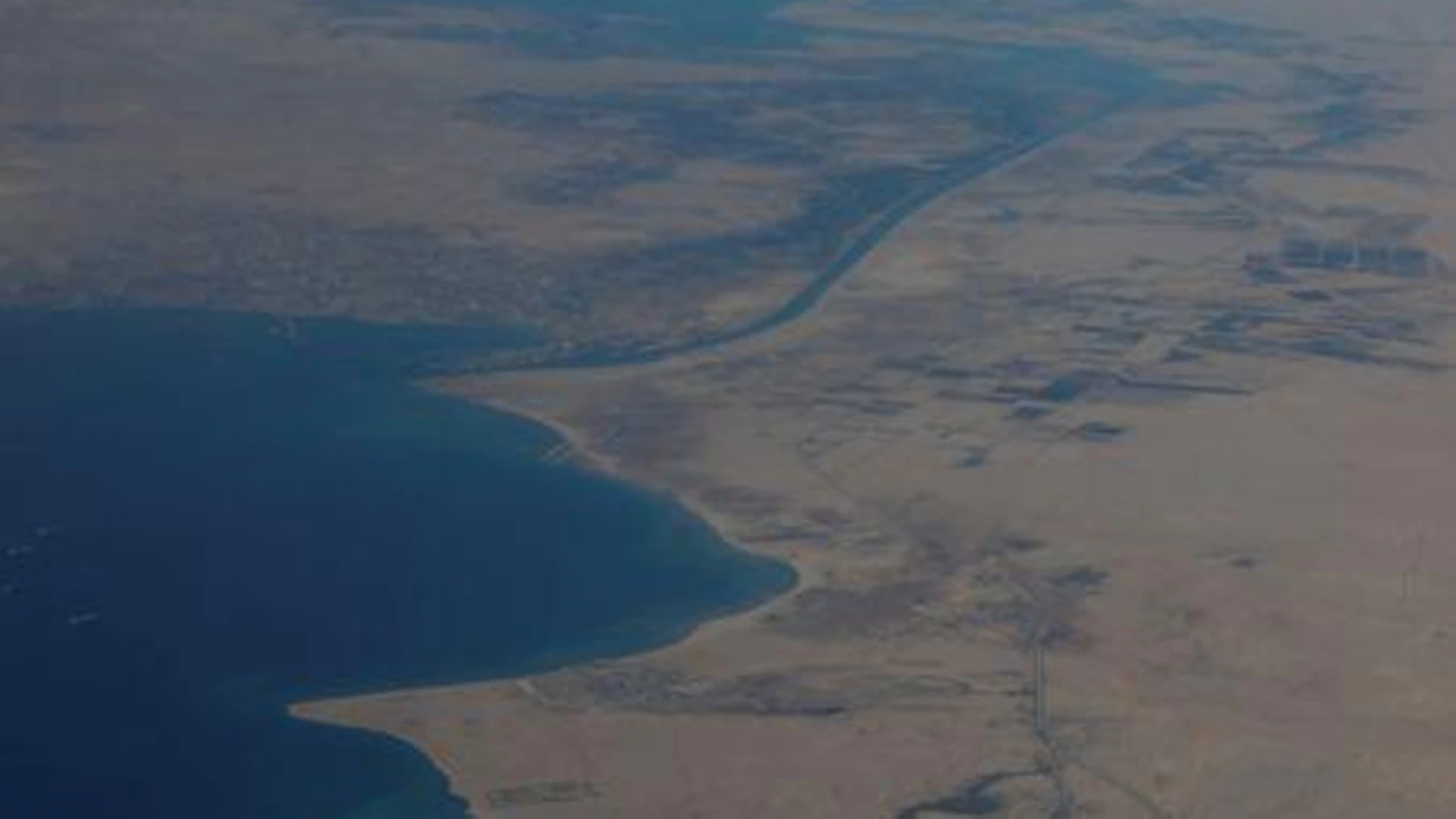 Tanker refloated after running aground in Egypt’s Suez Canal