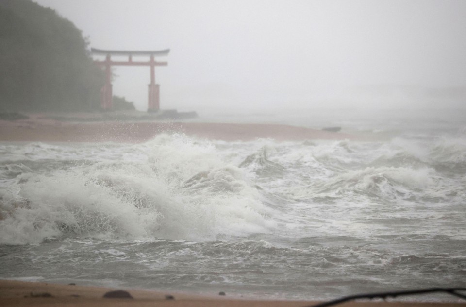 Japan’s Kyushu region braces for possibility of powerful typhoon landing