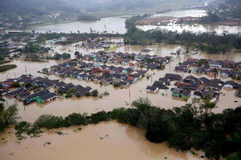 Floods Kill 6 In Southern Brazil