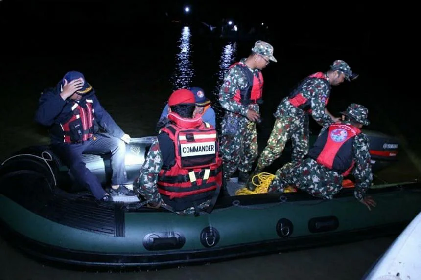 Eight children dead in Cambodia after boat sinks