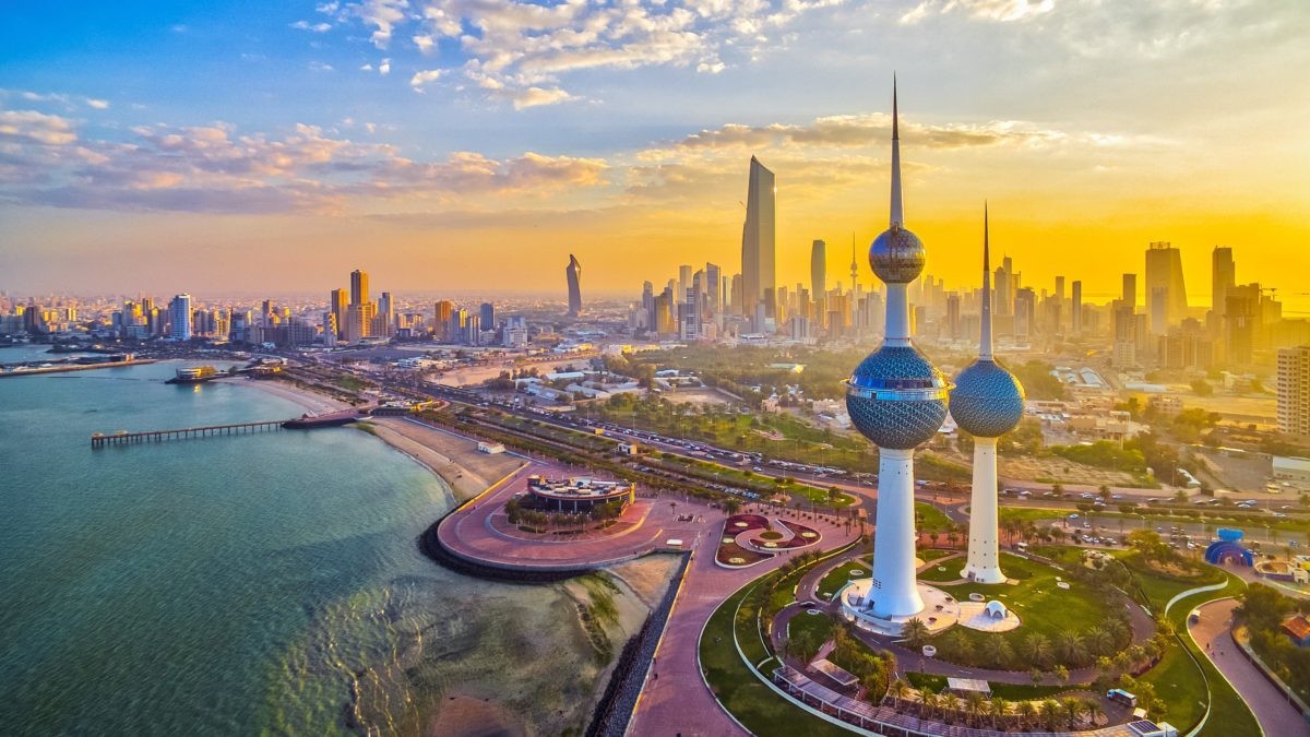Seven stranded workers rescued from Kuwait