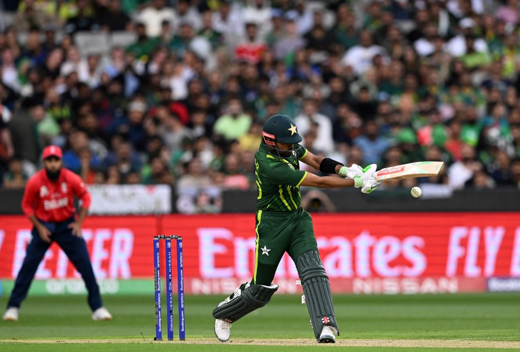 T20 World Cup Final: Pakistan set a target of 138 runs for England