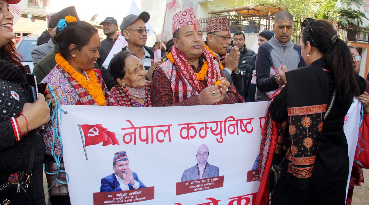 Mahesh Basnet’s door-to-door campaign begins in Oli’s home district Bhaktapur-2