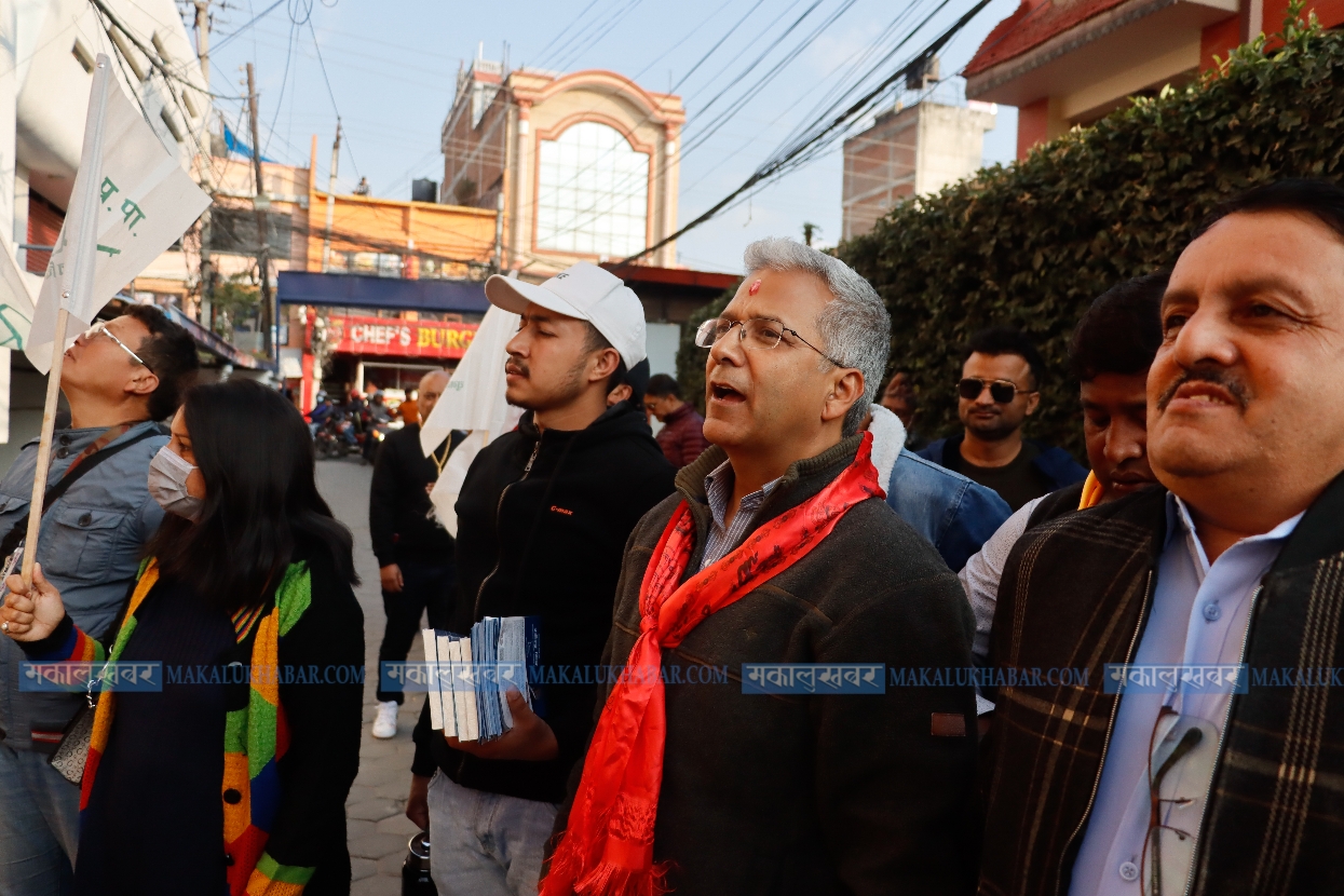 In Pics: Rabindra seeking votes in Mid-Baneshwor