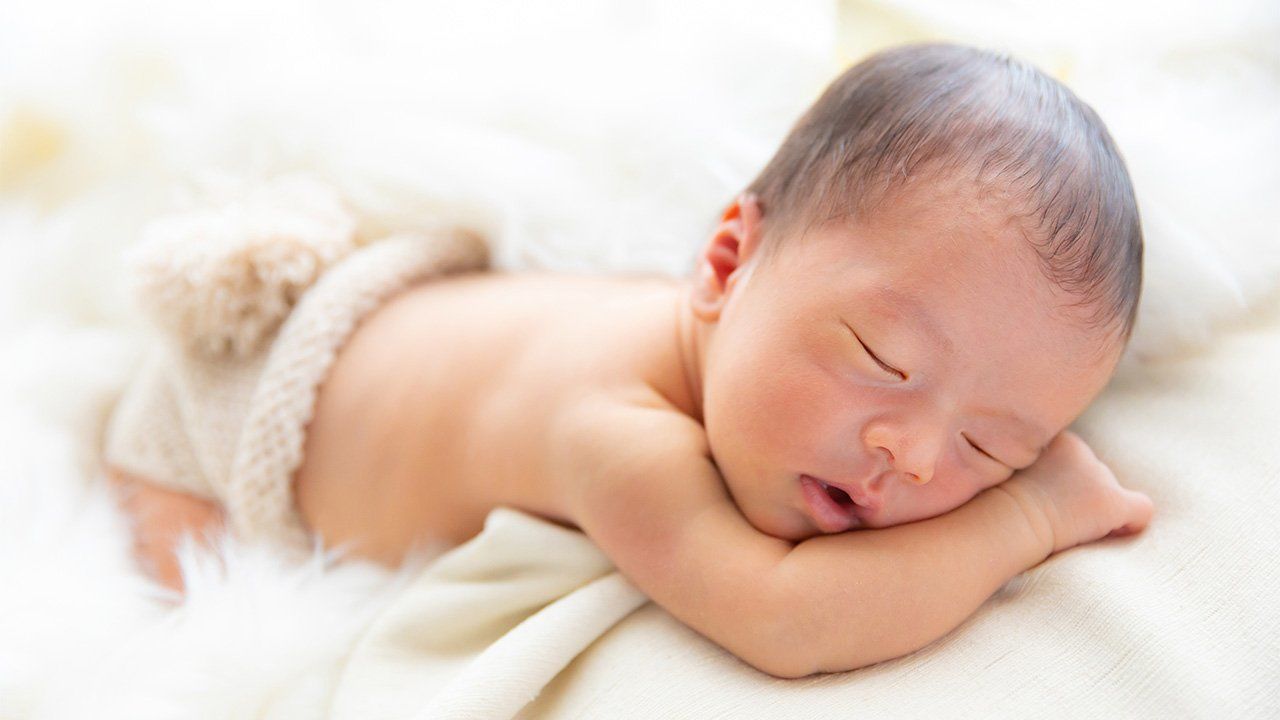 Japan’s births set to fall below 800,000 in 2022
