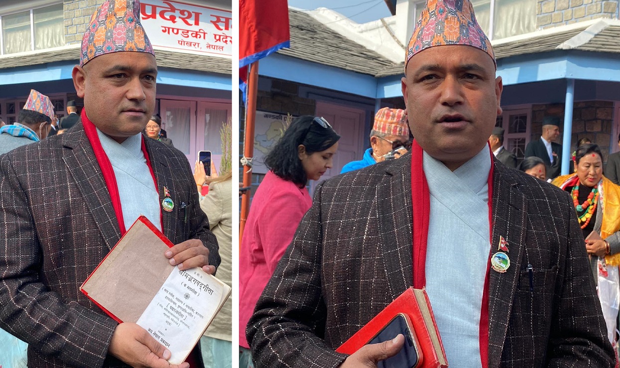 Gandaki’s MP Neupane take oath on Bhagwad Gita