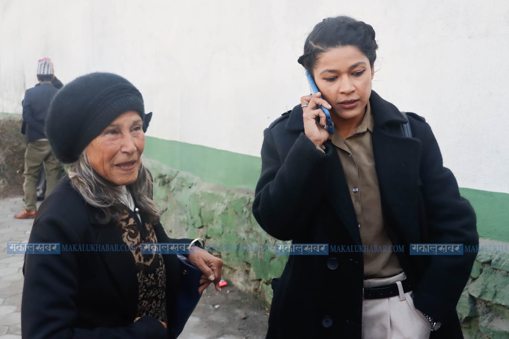 Spouse & mother-in-law of Charles unable to meet him