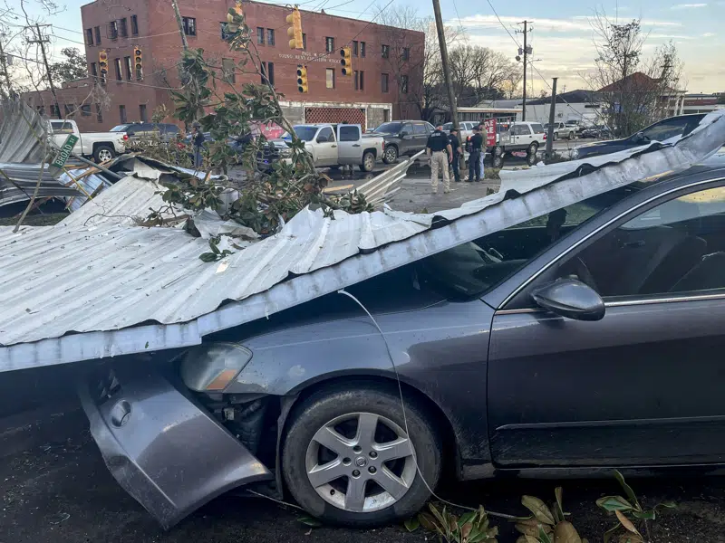 At least 7 dead as severe winds, tornadoes hammer US South
