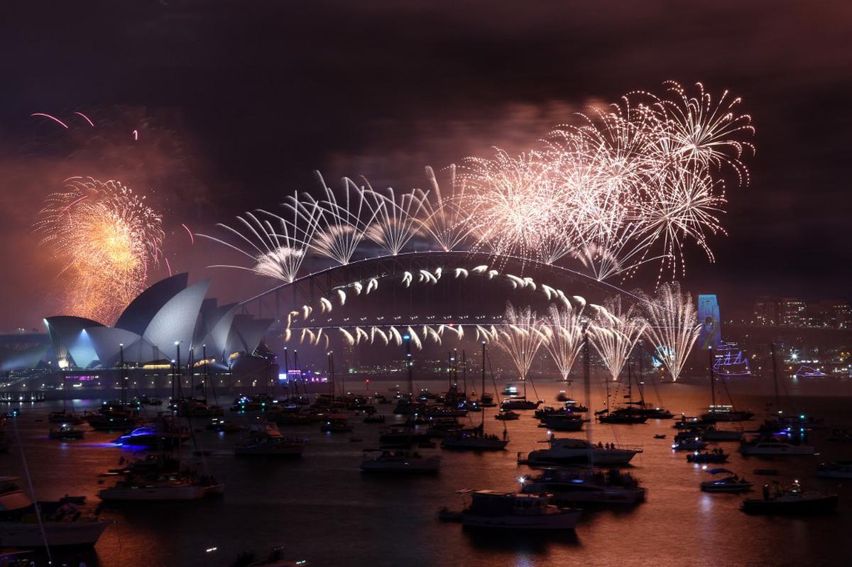 World celebrates arrival of 2023