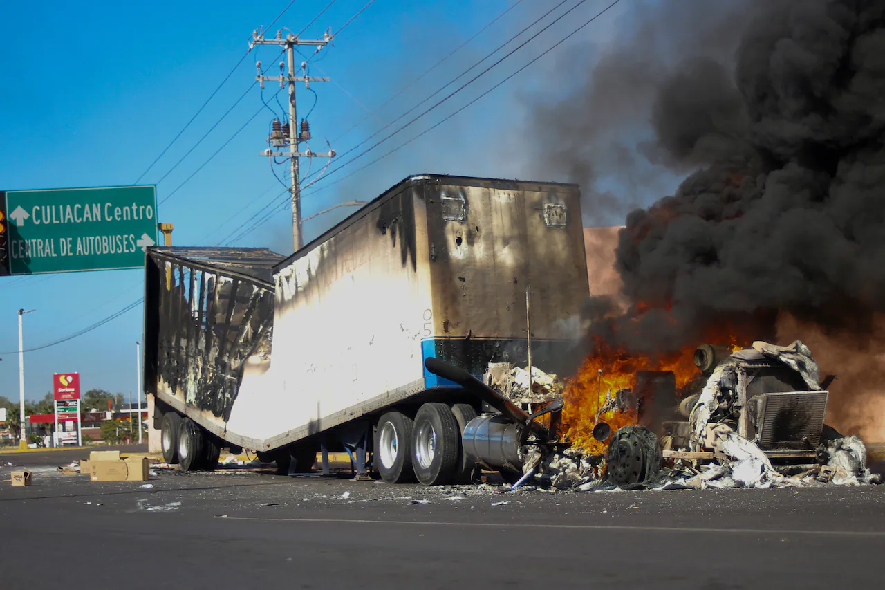 30 killed in violence surrounding arrest of ‘Chapo’ Son