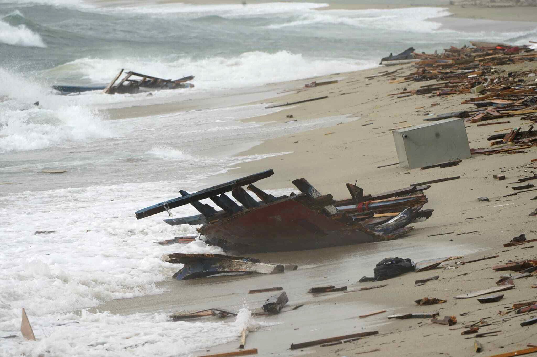 At least 17 children dead after overloaded boat capsizes in NW Nigeria