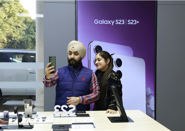 Samsung Electronics launches new smartphones in 55 countries
