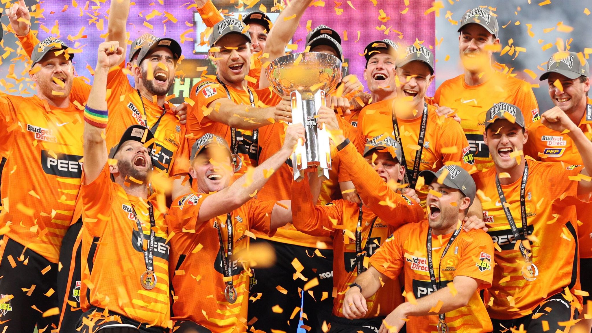 Big Bash final: Perth Scorchers beat Brisbane Heat to win fifth title