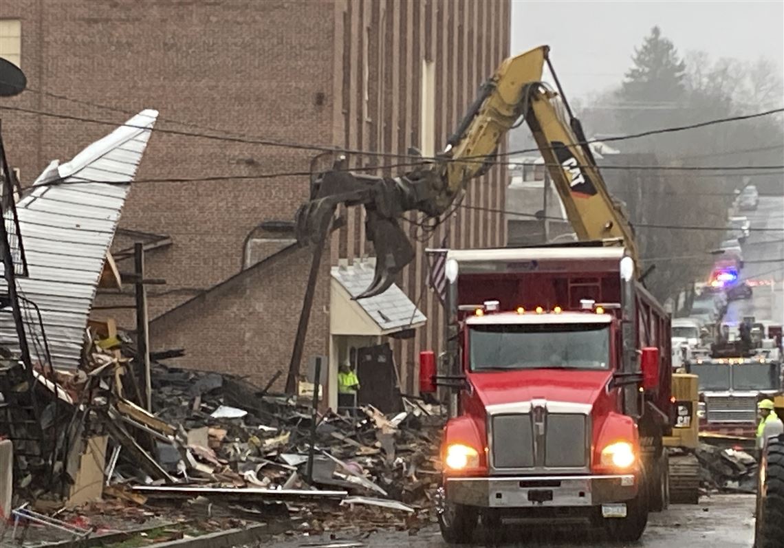 Search continues after deadly explosion at U.S. chocolate factory