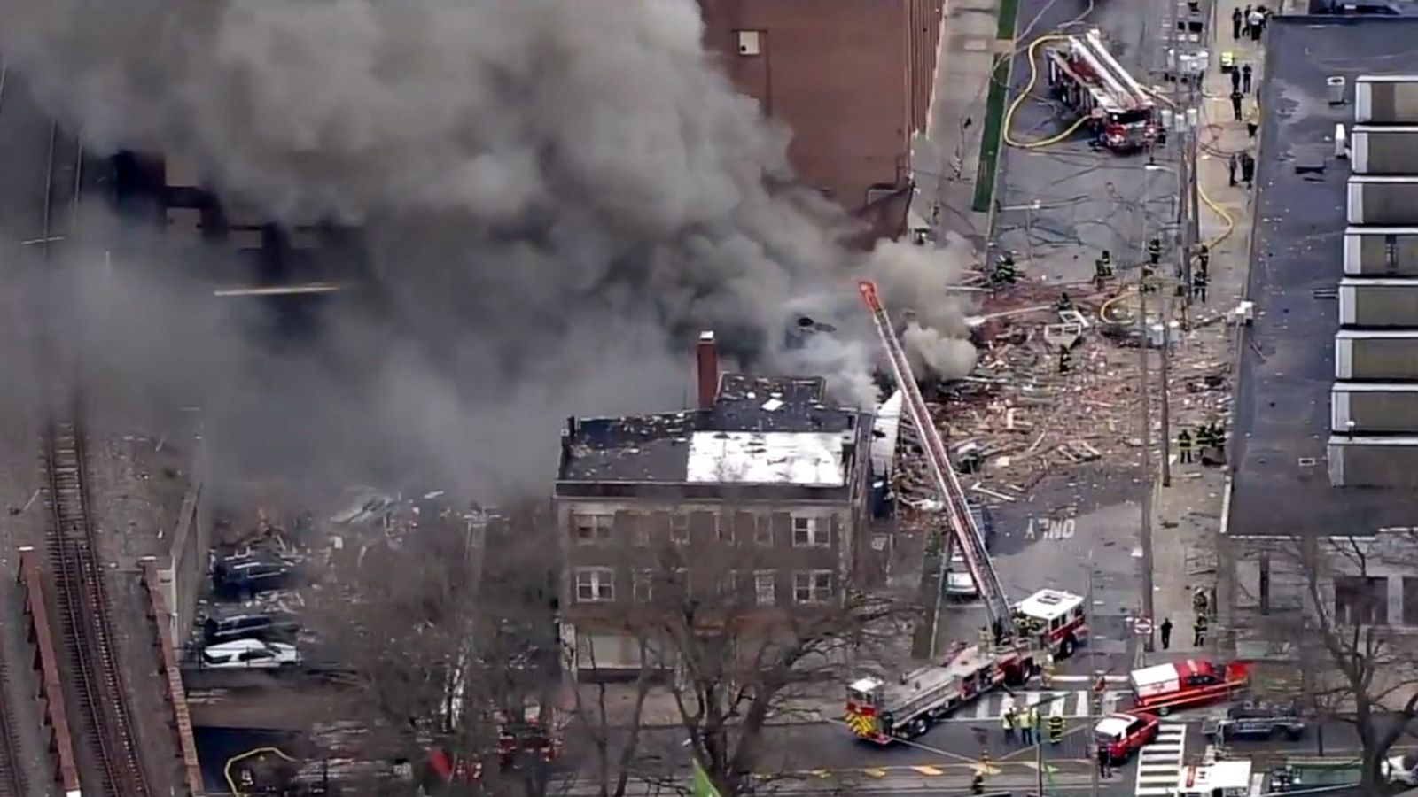 2 dead, multiple unaccounted for after explosion at U.S. chocolate factory