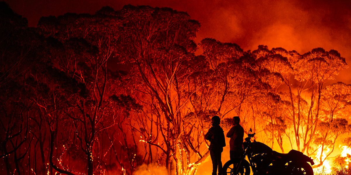 Scorching heat, fire risks persist in Aussie state